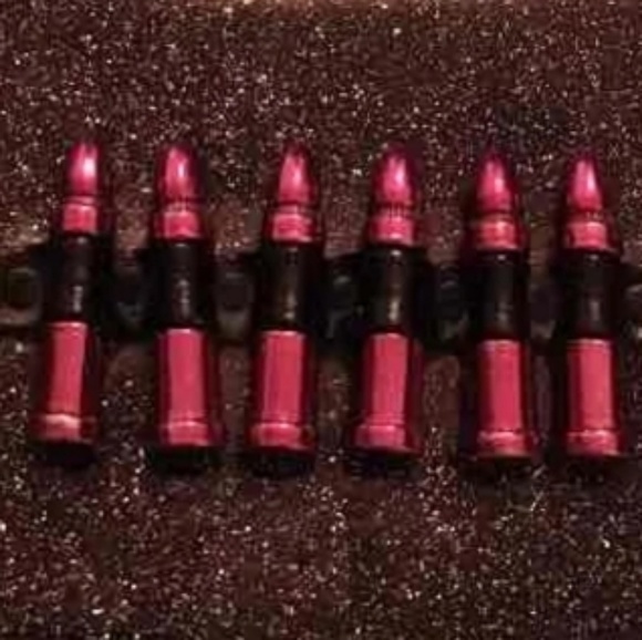 Meet your Posher, Lex - Picture 5 of 6